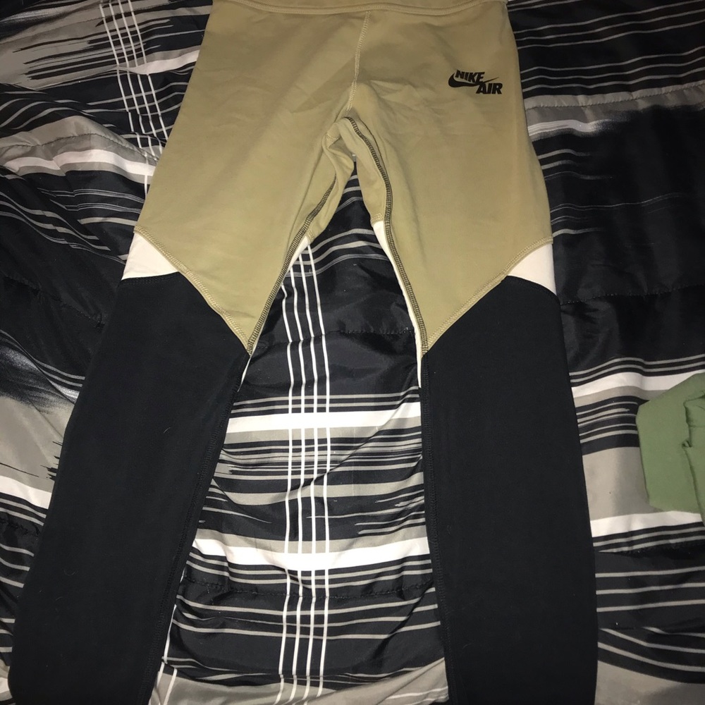 Nike air leggings